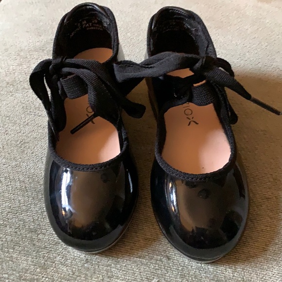 Capezio Other - Capezio black patent leather tap shoes! Free Ballet Slippers!